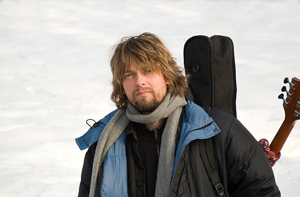 istock Musician in winter 182517506