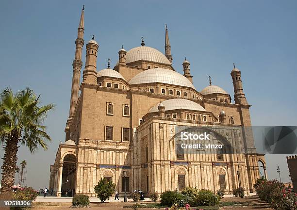 カイロのモスク - イスラム教のストックフォトや画像を多数ご用意 - イスラム教, イスラーム建築, エジプト