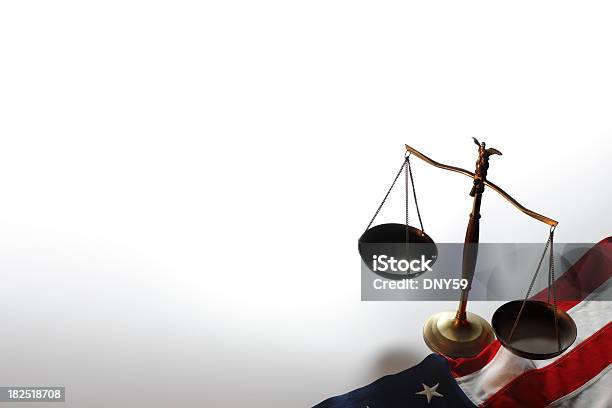 Balança Da Justiça - Fotografias de stock e mais imagens de Balança da Justiça - Balança da Justiça, Balança - Instrumento de Pesagem, Bandeira dos Estados Unidos da América