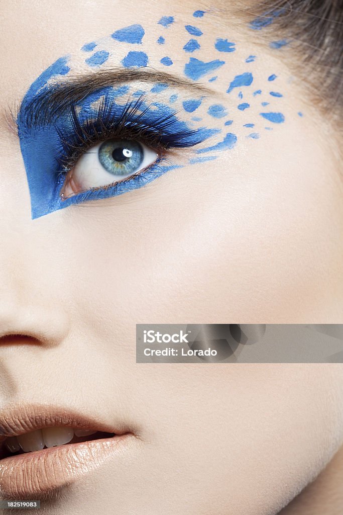 Niebieski makijażu - Zbiór zdjęć royalty-free (Makijaż)