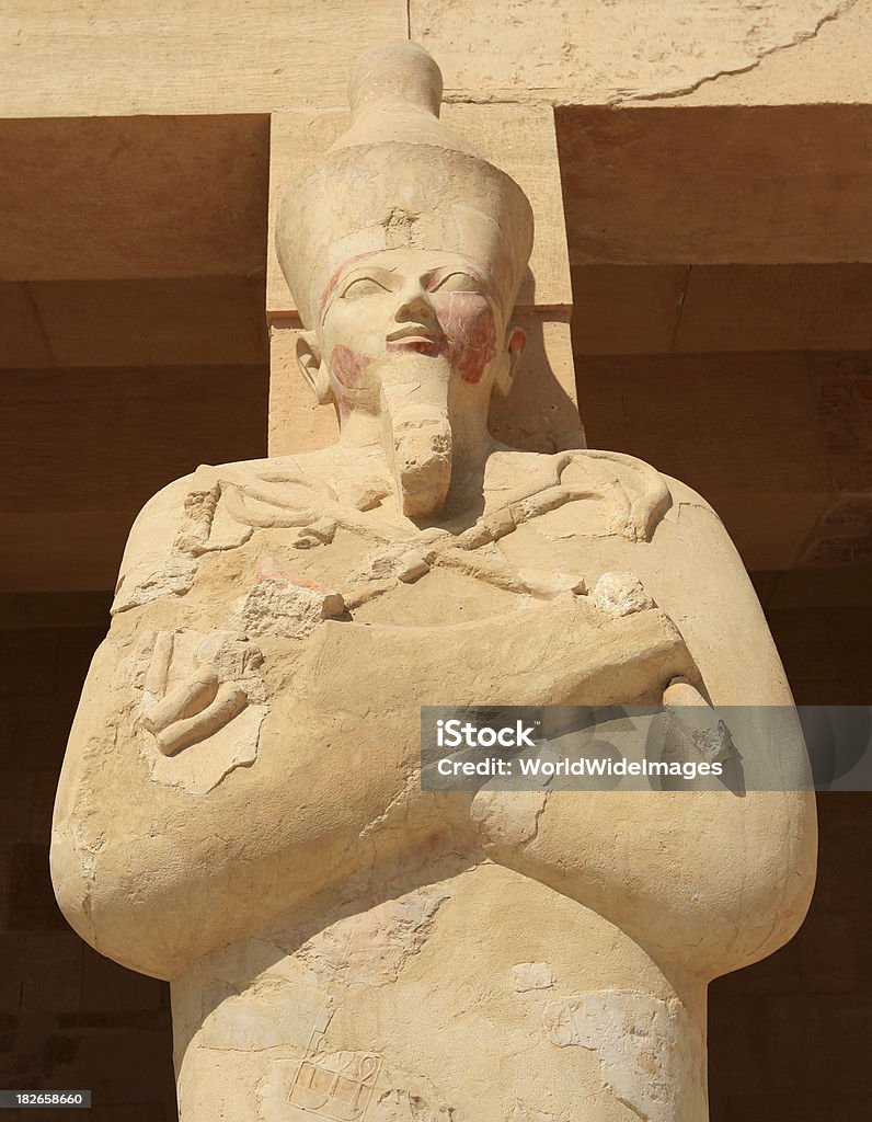 Osirid estatua del templo de Hatshepsut con cama Queen - Foto de stock de Amor - Sentimiento libre de derechos