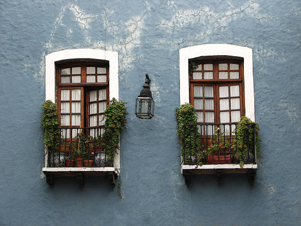 두 스페인어 balconys 스톡 사진