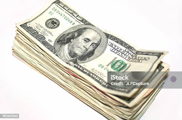 Foto de Cacho De Bucks e mais fotos de stock de Figura para recortar - Figura para recortar, Moeda Corrente, Nota de Cem Dólares Americanos