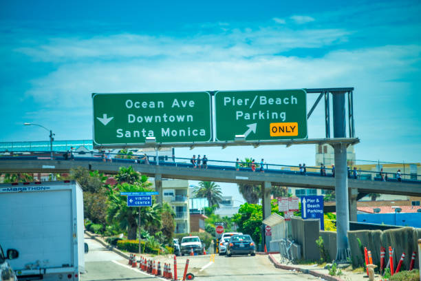 droga do san francisco i korki - santa monica beach santa monica freeway santa monica california zdjęcia i obrazy z banku zdjęć