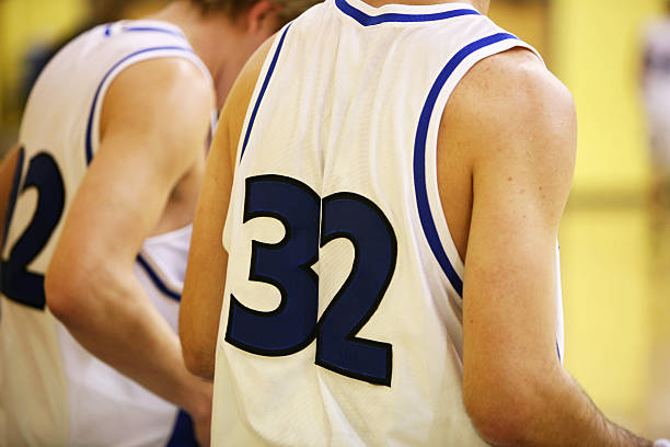 jogo de basquete - basketball sports uniform jersey textile - fotografias e filmes do acervo