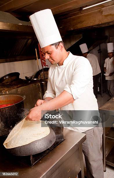 Indian Chef Preparing Rumali Roti Stock Photo - Download Image Now - 25-29 Years, Adult, Asian Culture