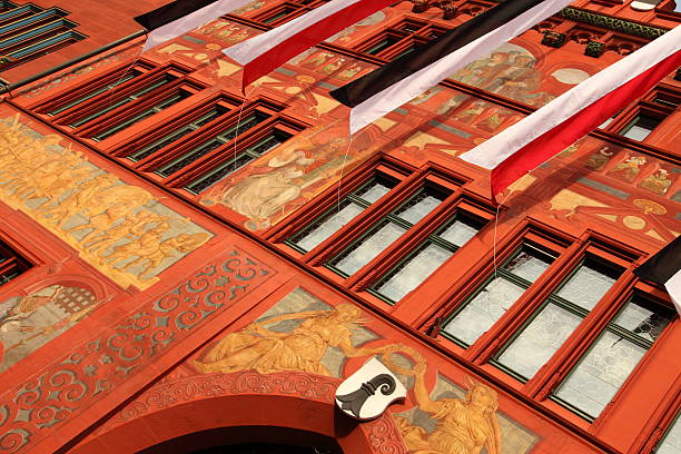 istock Detail of Rote Rathaus, Basel 182668029