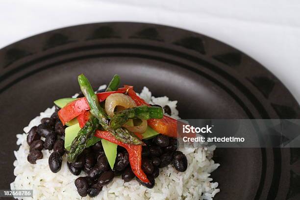 Feijão Preto E Arroz Com Veggies - Fotografias de stock e mais imagens de Abacate - Abacate, Agrafo, Alimentação Saudável