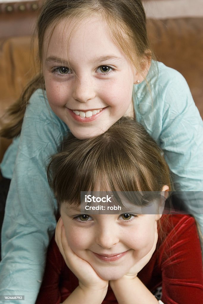 Deux jolies filles - Photo de Amitié libre de droits
