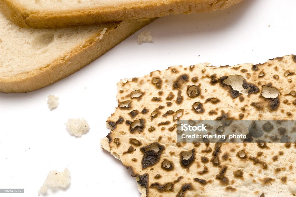 matza et bread2 - Photo de Aliment en portion libre de droits