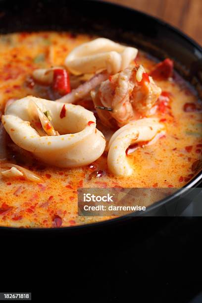 Photo libre de droit de Soupe Tom Yum banque d'images et plus d'images libres de droit de Soupe Tom Yum - Soupe Tom Yum, Aliment, Aliments et boissons