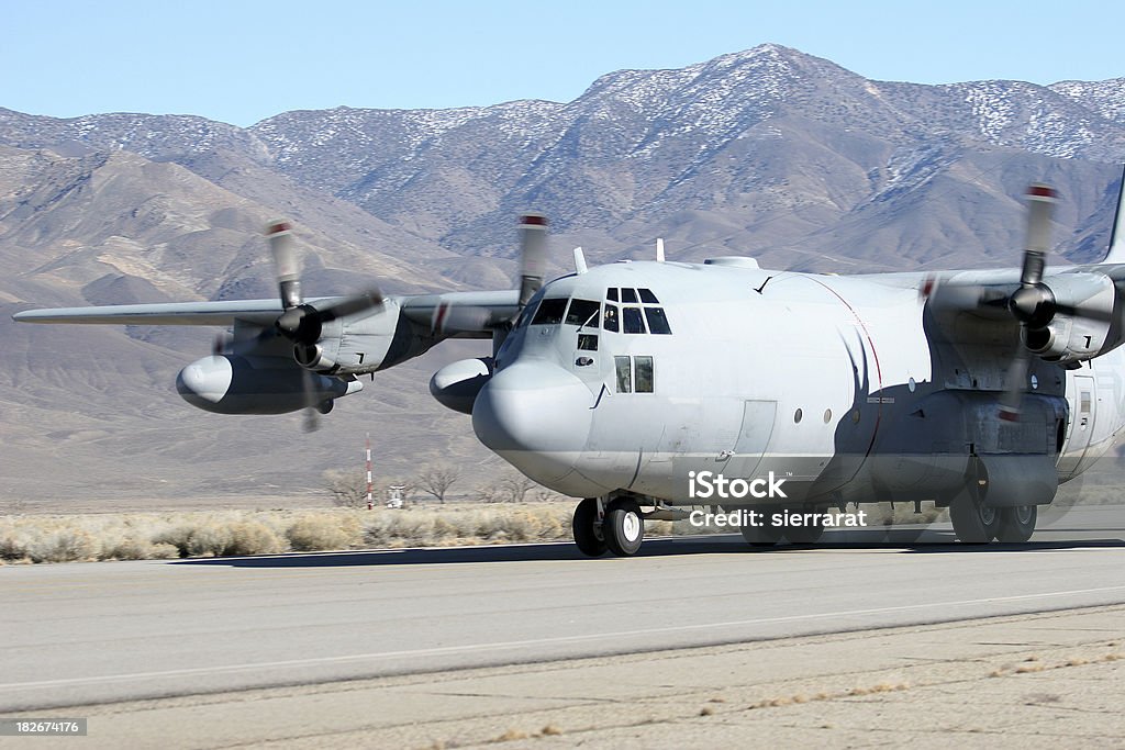 Marine Corps C-130 - Zbiór zdjęć royalty-free (Ludzie)