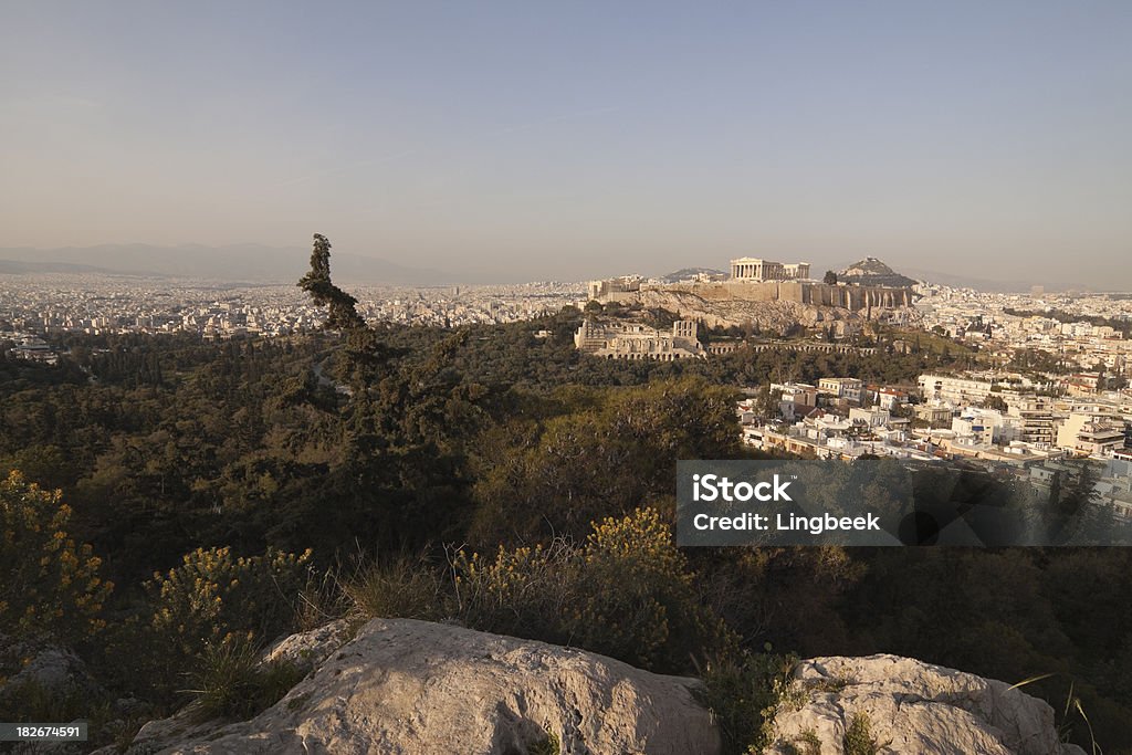 Panoramiczny widok na panoramę miasta Akropolu z Aten - Zbiór zdjęć royalty-free (Akropol - Ateny)