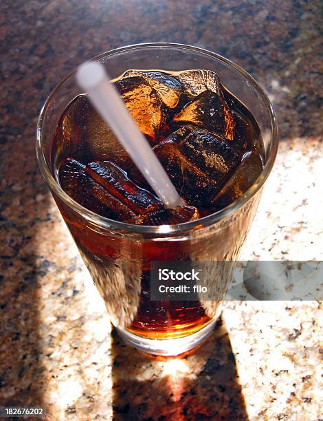 ソーダガラス - アルコール飲料のストックフォトや画像を多数ご用意 - アルコール飲料, クローズアップ, グラス