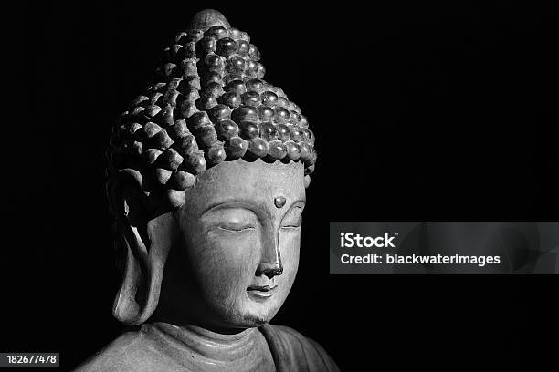 Calcolo Del Buddha - Fotografie stock e altre immagini di Buddha - Buddha, Ambientazione interna, Asia orientale