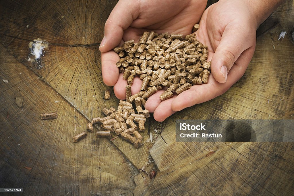 Holzpellets - Lizenzfrei Biomasse - Erneuerbarkeit Stock-Foto