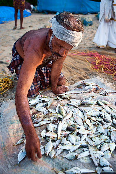 istock Indian fisherman 182679719