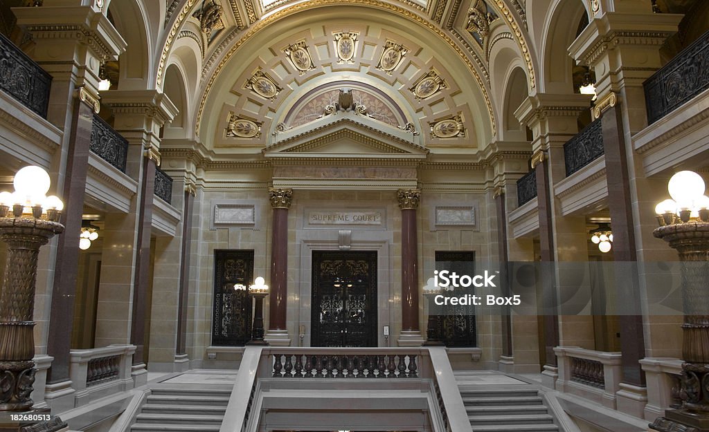 Wisconsin Tribunal Supremo Chambers, de Madison, WI - Foto de stock de Wisconsin libre de derechos