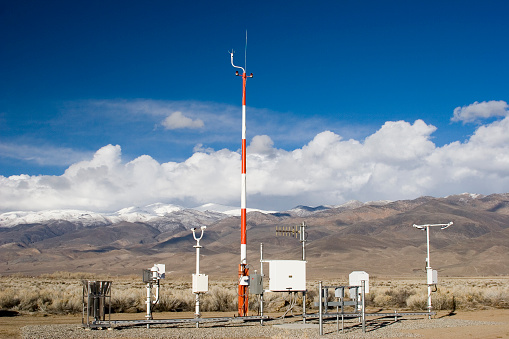 Automated airport weather station operated by the National Weather Service.  ASOS (Automated Surface Observation Station)