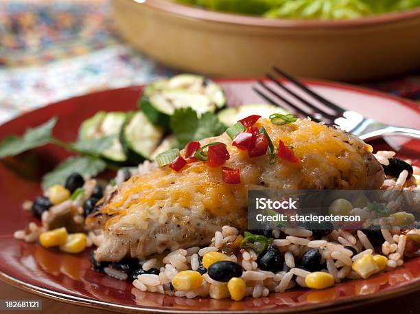 メキシコスタイルのチキンライス - 米のストックフォトや画像を多数ご用意 - 米, ブラックビーンズ, 鶏肉