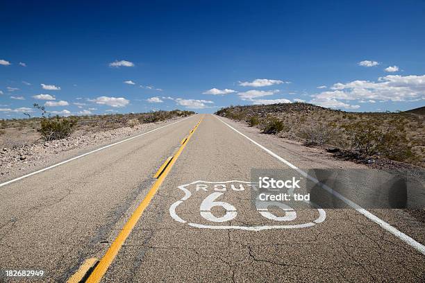 Foto de Route 66 e mais fotos de stock de Rota 66 - Rota 66, Califórnia, Excursão - Viagem