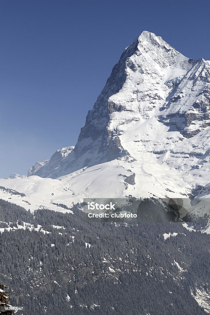 Monte Eiger montanha nos Alpes suíços, Suíça - Foto de stock de Alpes europeus royalty-free