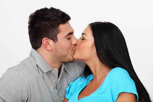 istock Couple Kissing 182683585