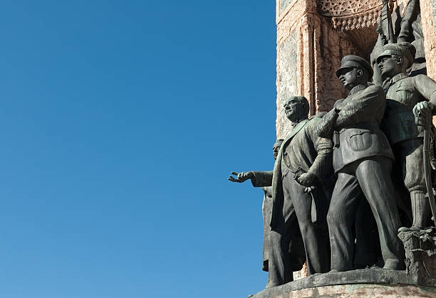 istock Republic Monument in Istanbul, Turkey 182684095