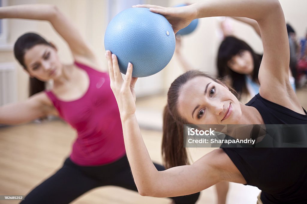 Balles de Pilates avec - Photo de Adulte libre de droits