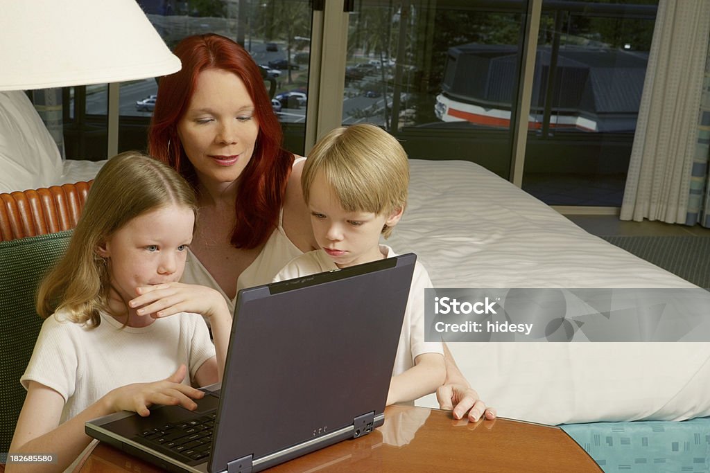 Семья вычислений - Стоковые фото Беспроводная технология роялти-фри