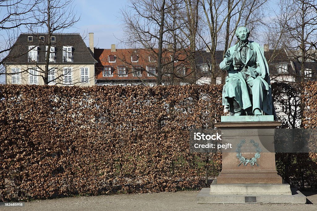 Hans Christian Andersen mundialmente famoso poeta de Kongens têm - Foto de stock de Bronze - Liga royalty-free