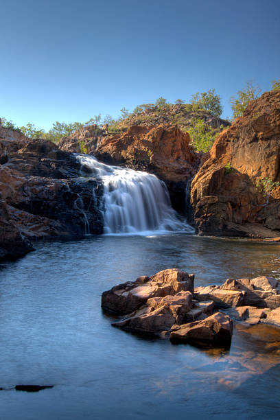 イーディス滝 - katherine australia northern territory ravine ストックフォトと画像