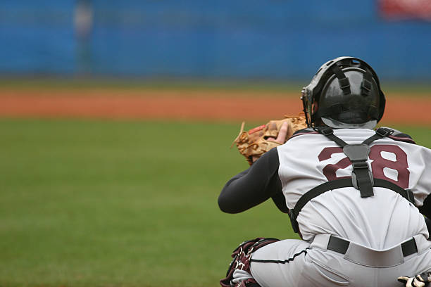 basebol - baseballs baseball baseball catcher catching imagens e fotografias de stock