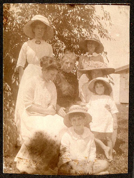 belle epoque-familie - family history photos stock-fotos und bilder