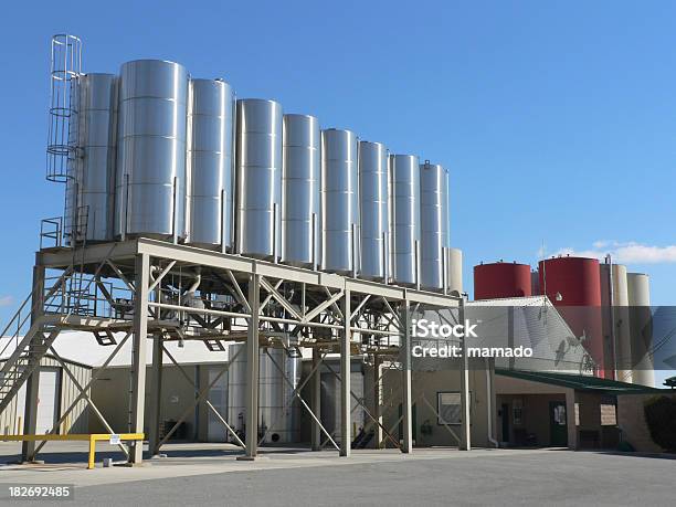 Chemikalienlager Tanks Stockfoto und mehr Bilder von Sojabohne - Sojabohne, Behälter, Chemiefabrik