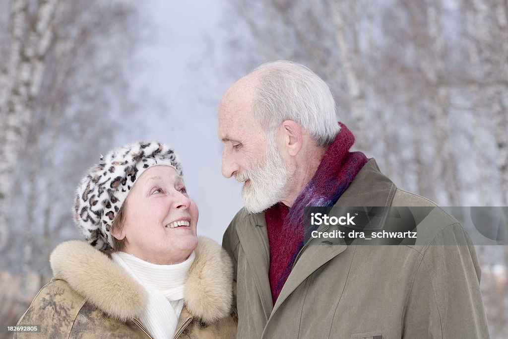 Feliz pareja - Foto de stock de 60-69 años libre de derechos