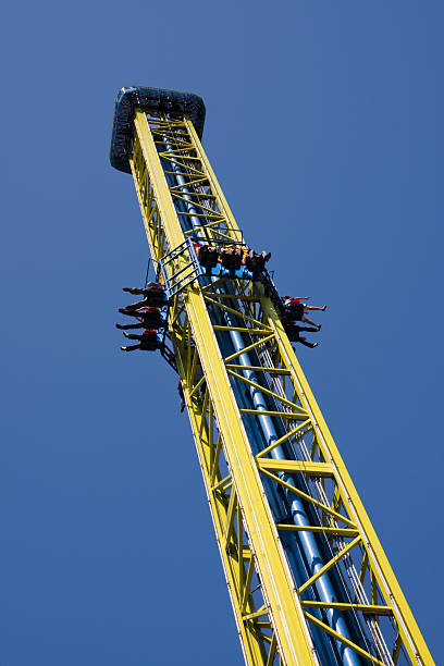 istock Space shot amusement park ride 182695032