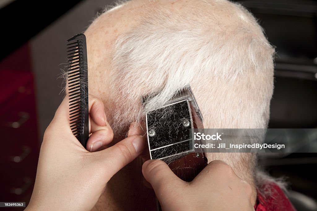 Buzz Coupe pour hommes - Photo de Barbier - Salon de coiffure libre de droits