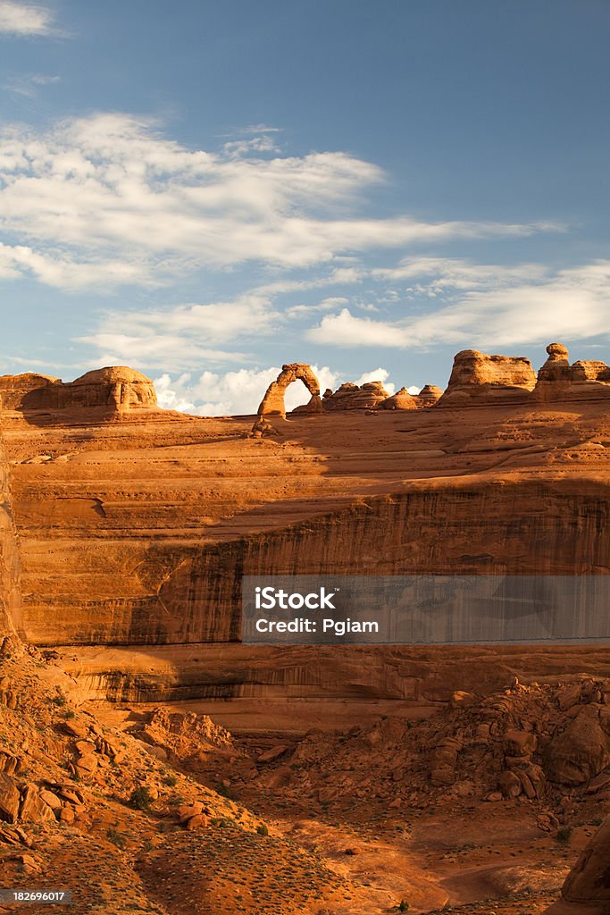 Delicate arch Formazione rocciosa - Foto stock royalty-free di Ambientazione esterna