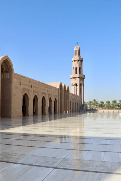 istock Sultan Qaboos Mosque : outside - Muscat 1826963005