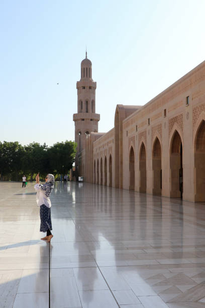 istock Sultan Qaboos Mosque : tourist - Muscat 1826963541