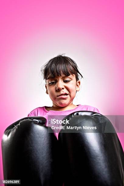 Cookie Retrato Duro - Fotografias de stock e mais imagens de Agressão - Agressão, Artes Marciais, Beleza