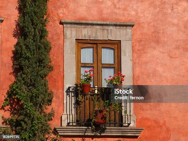 Spanische Balkon Stockfoto und mehr Bilder von Architektur - Architektur, Augen geschlossen, Balkon