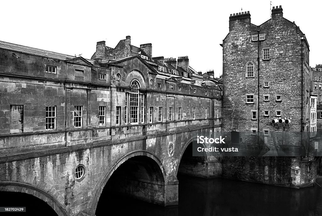 Puente Pulteney bridge baño - Foto de stock de Blanco y negro libre de derechos