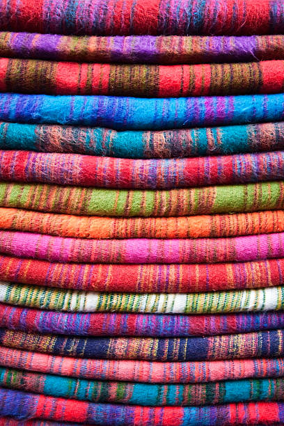 lã de iaque - nepal bazaar kathmandu textile imagens e fotografias de stock