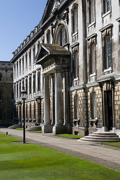 istock Gibbs Building, Kings College Cambridge 182710810
