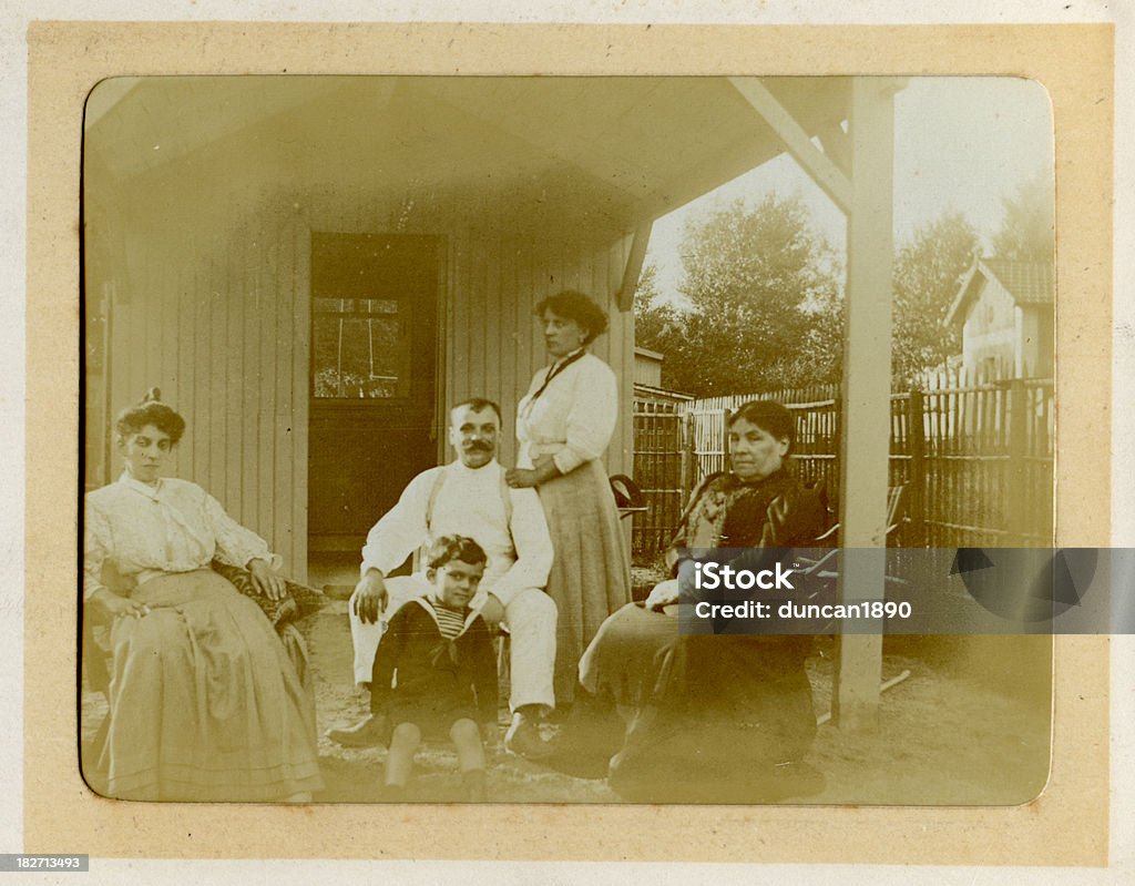 エド��ワード家族のビンテージ写真 - 19世紀風のロイヤリティフリーストックフォト