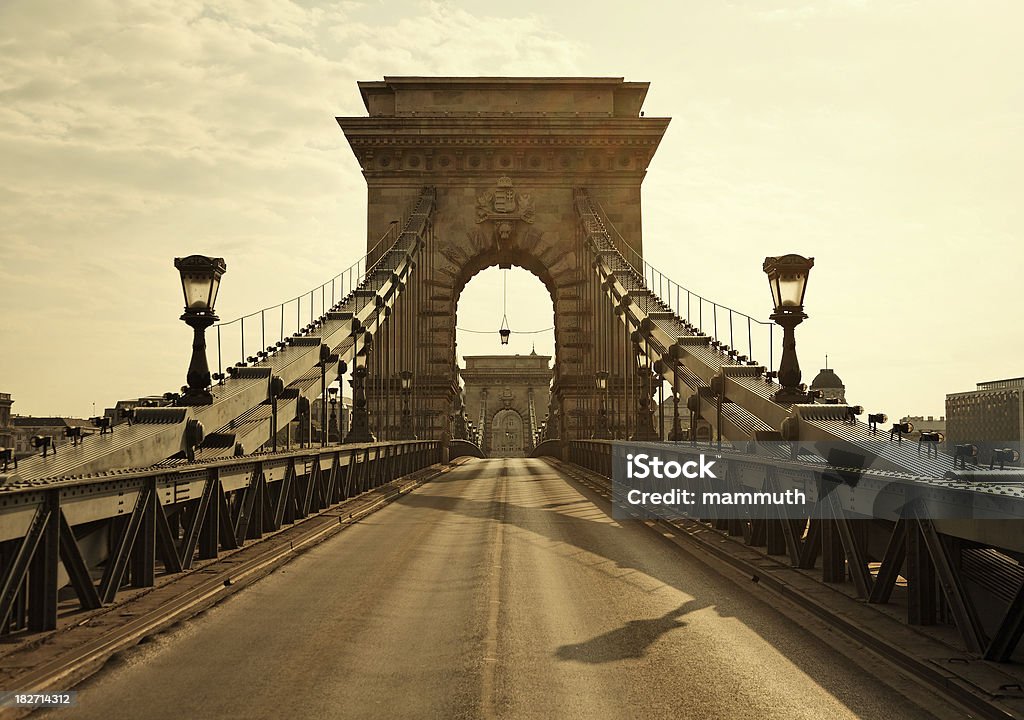 Ponte delle Catene di Budapest - Foto stock royalty-free di Accendino a gas