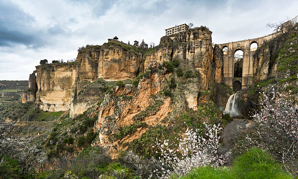 ronda - ronda spain rhonda bridge zdjęcia i obrazy z banku zdjęć