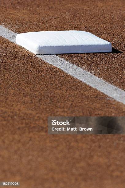 Спортивная База — стоковые фотографии и другие картинки Base Run - Base Run, Infield, T-ball